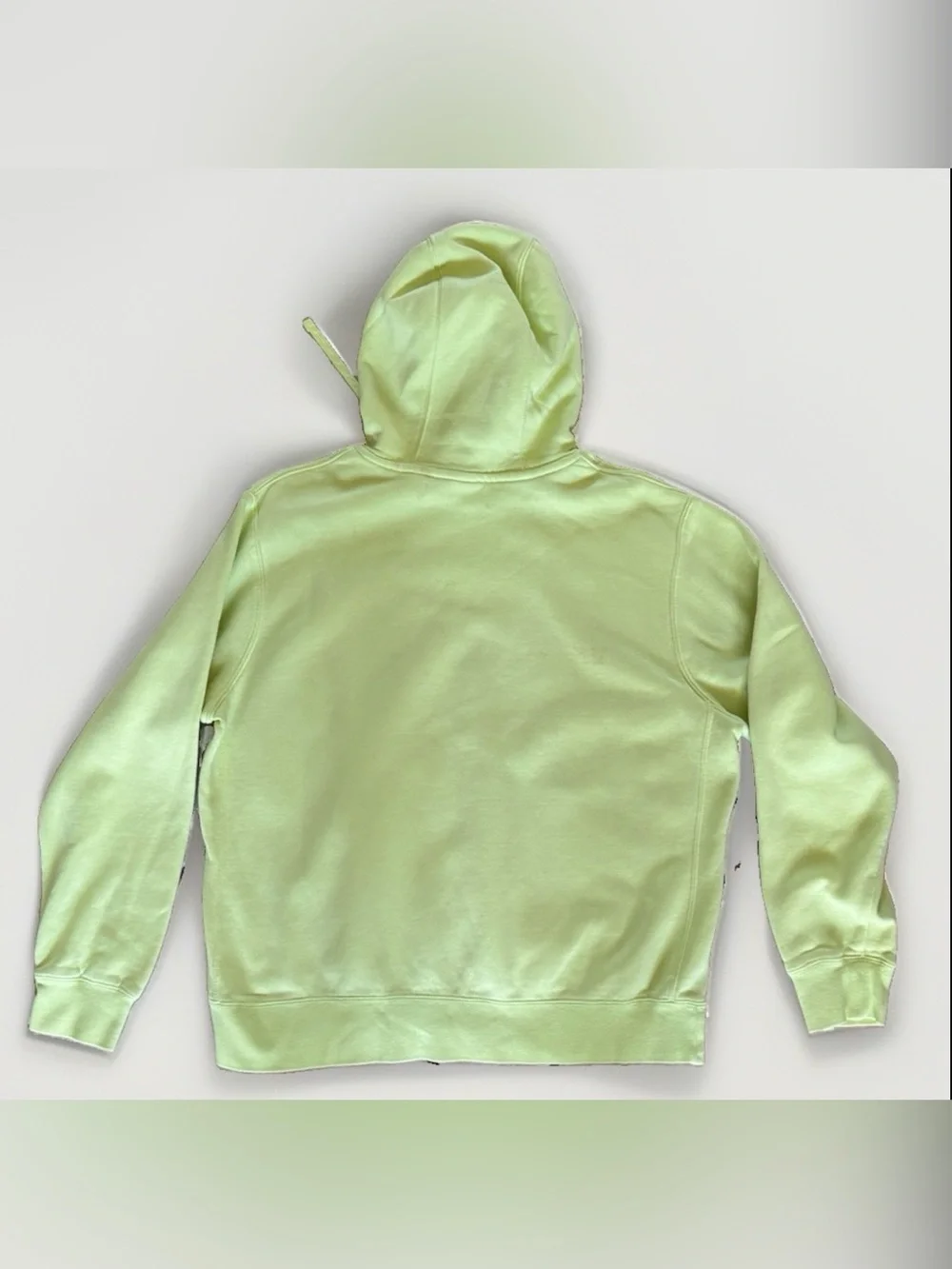 Nike Club Fleece Hoodie Men’s Large BV2654-736 Barely Volt Lime Green Pullover